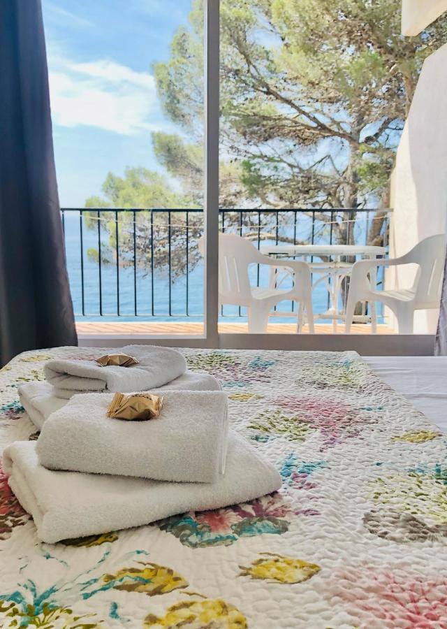 Studios Face A La Mer - Cala Llevado Тоса-де-Мар Екстер'єр фото